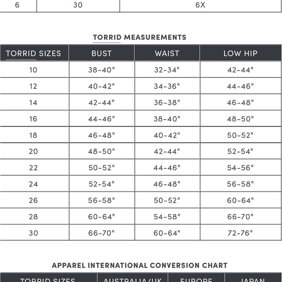 🆕🦋TORRID Feather Print Top🦋 - Picture 9 of 12